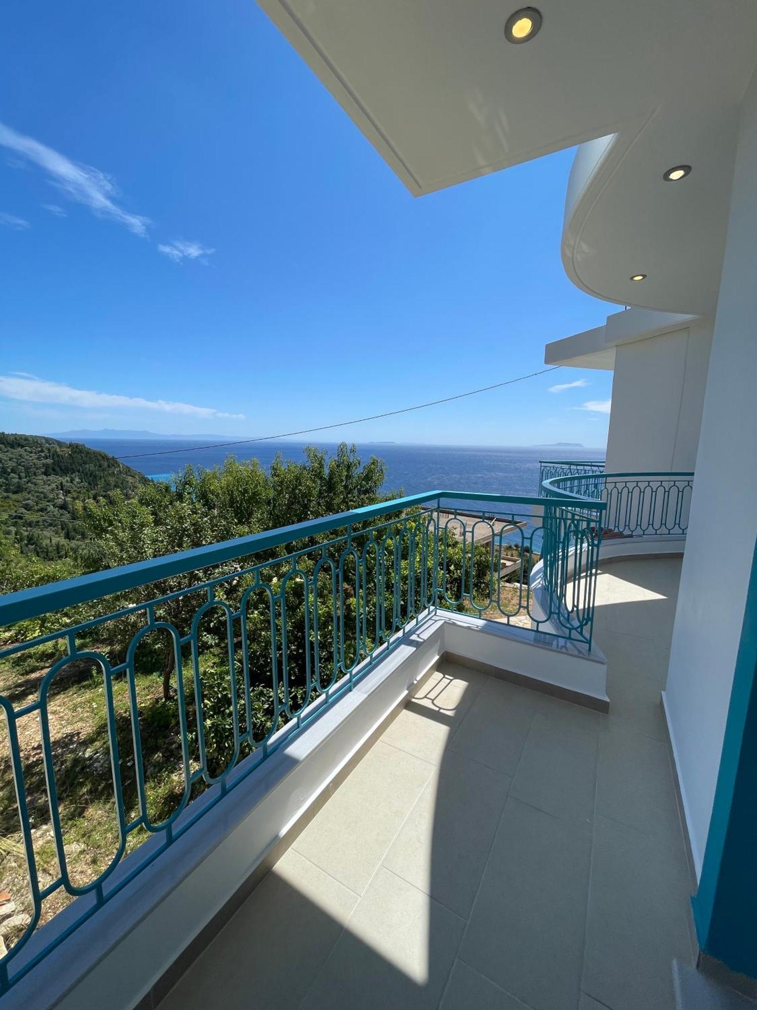Endless Blue Apartments Dhërmi Exterior foto