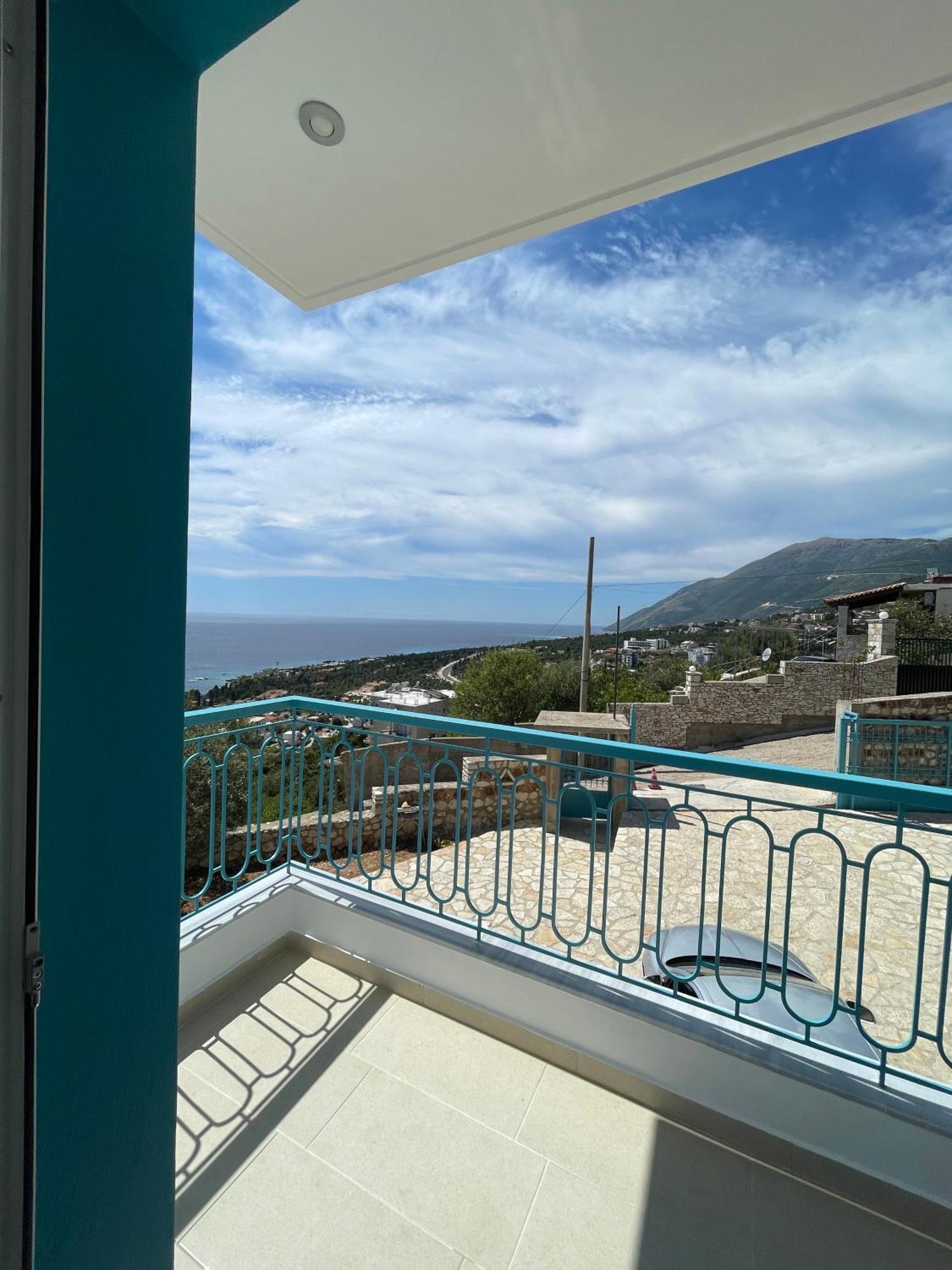Endless Blue Apartments Dhërmi Exterior foto